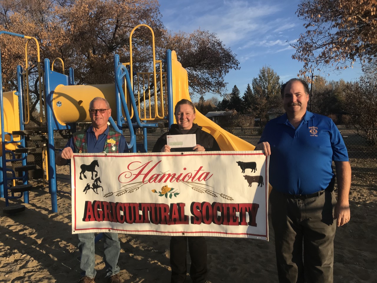 Hamiota Ag Society Receives 10K Through Rocky Mountain Eqiupment Local